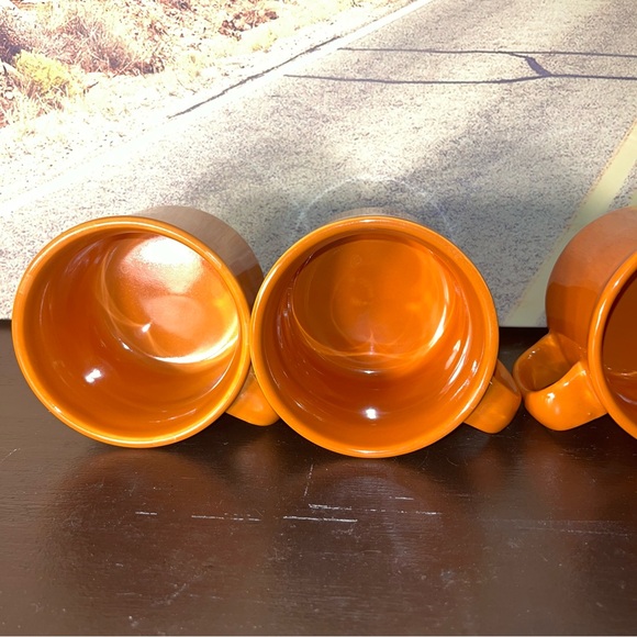 Field & Stream Mallard dog & Duck Hunting Orange Coffee Mugs 31705 left & right - Picture 7 of 8